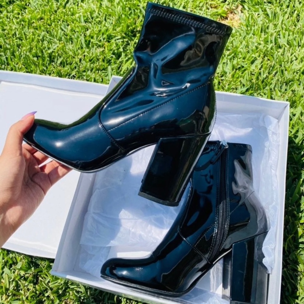 Steve Madden Gaze Ankle Boots